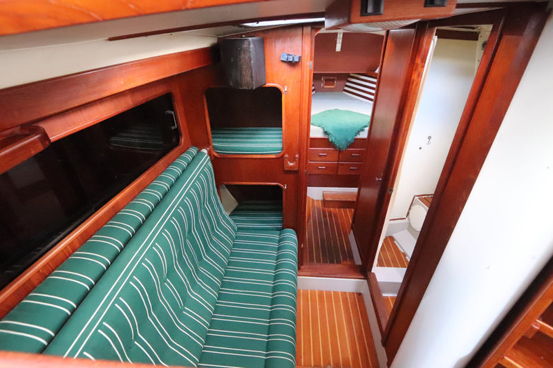 Sceptre 41 Utopias