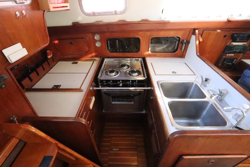Sceptre 41 Utopias
