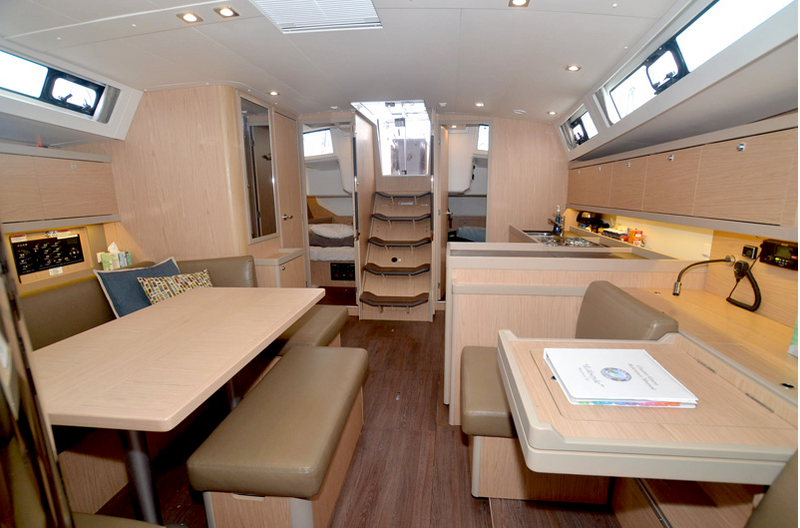 2018 Beneteau Oceanis 45 Lifestyle