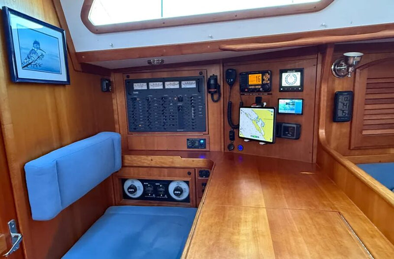 2004 Sabre 426 KINGFISHER