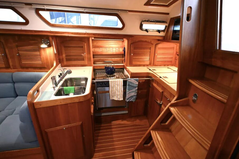 2004 Sabre 426 KINGFISHER