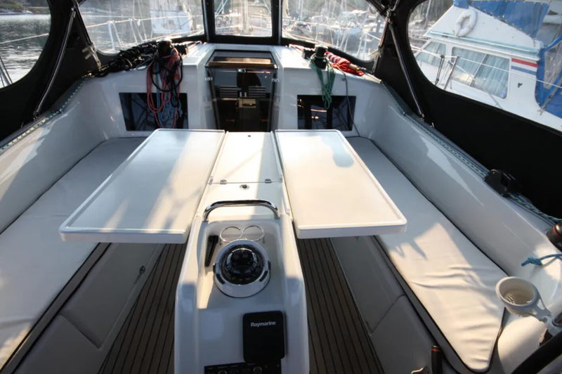 2022 Jeanneau Sun Odyssey 410 RETRIEVER