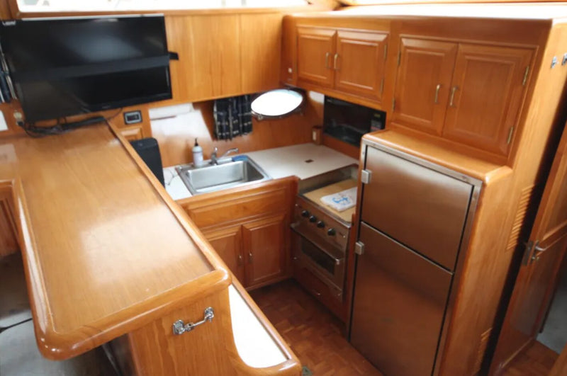 1989 Ocean Alexander 420 SABBATICAL