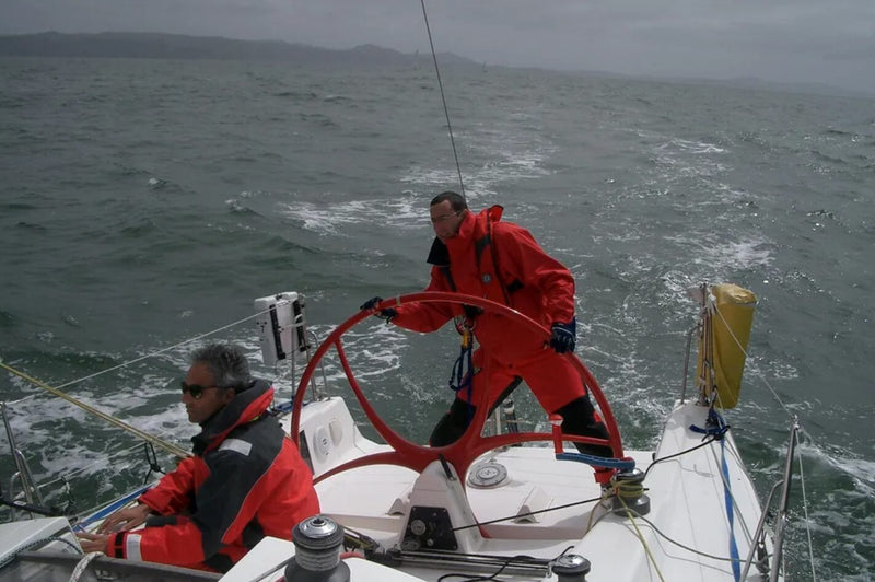 2002 Sydney 32 RELENTLESS