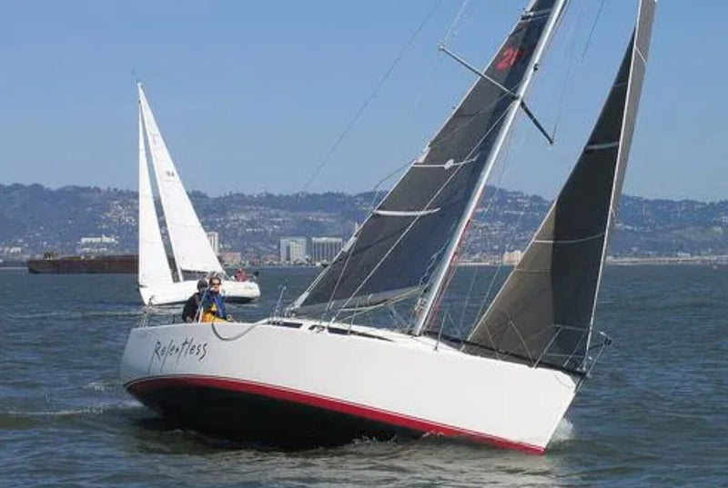 2002 Sydney 32 RELENTLESS