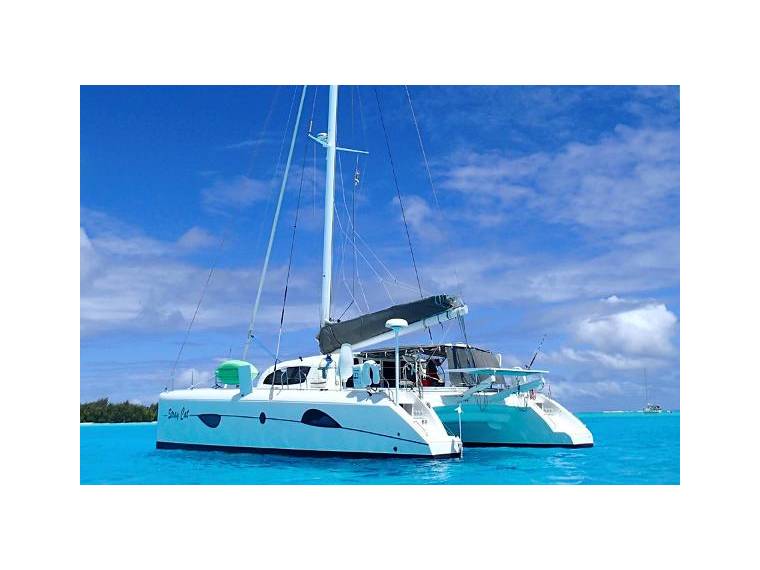 Outremer 49 - Stray Cat