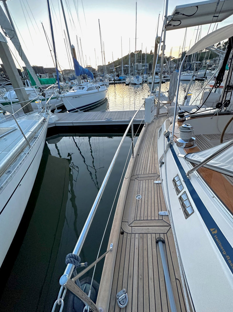 Hallberg-Rassy 39 - Rejoice