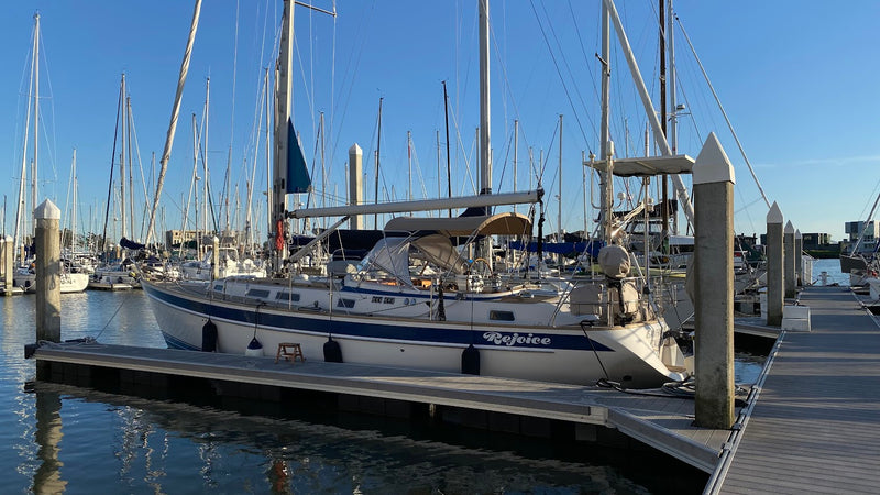 Hallberg-Rassy 39 - Rejoice