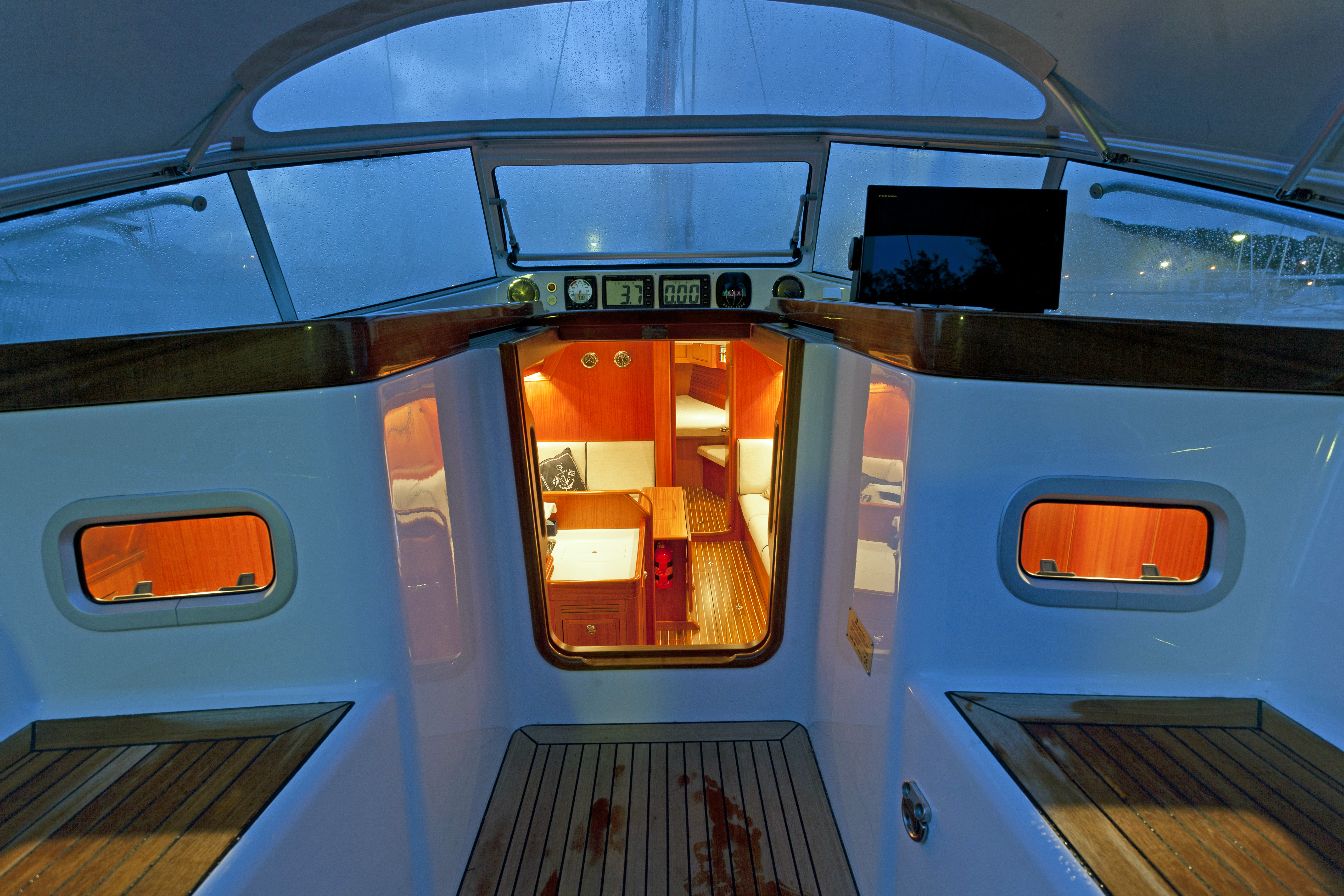 Hallberg-Rassy 412