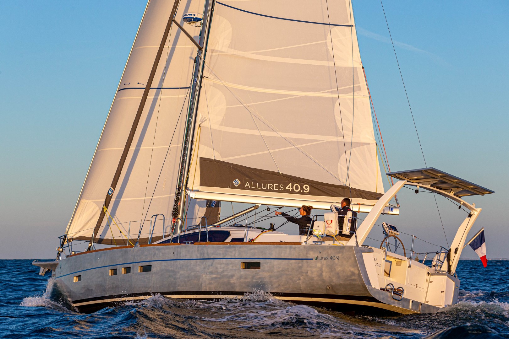 sailing yacht brokerage